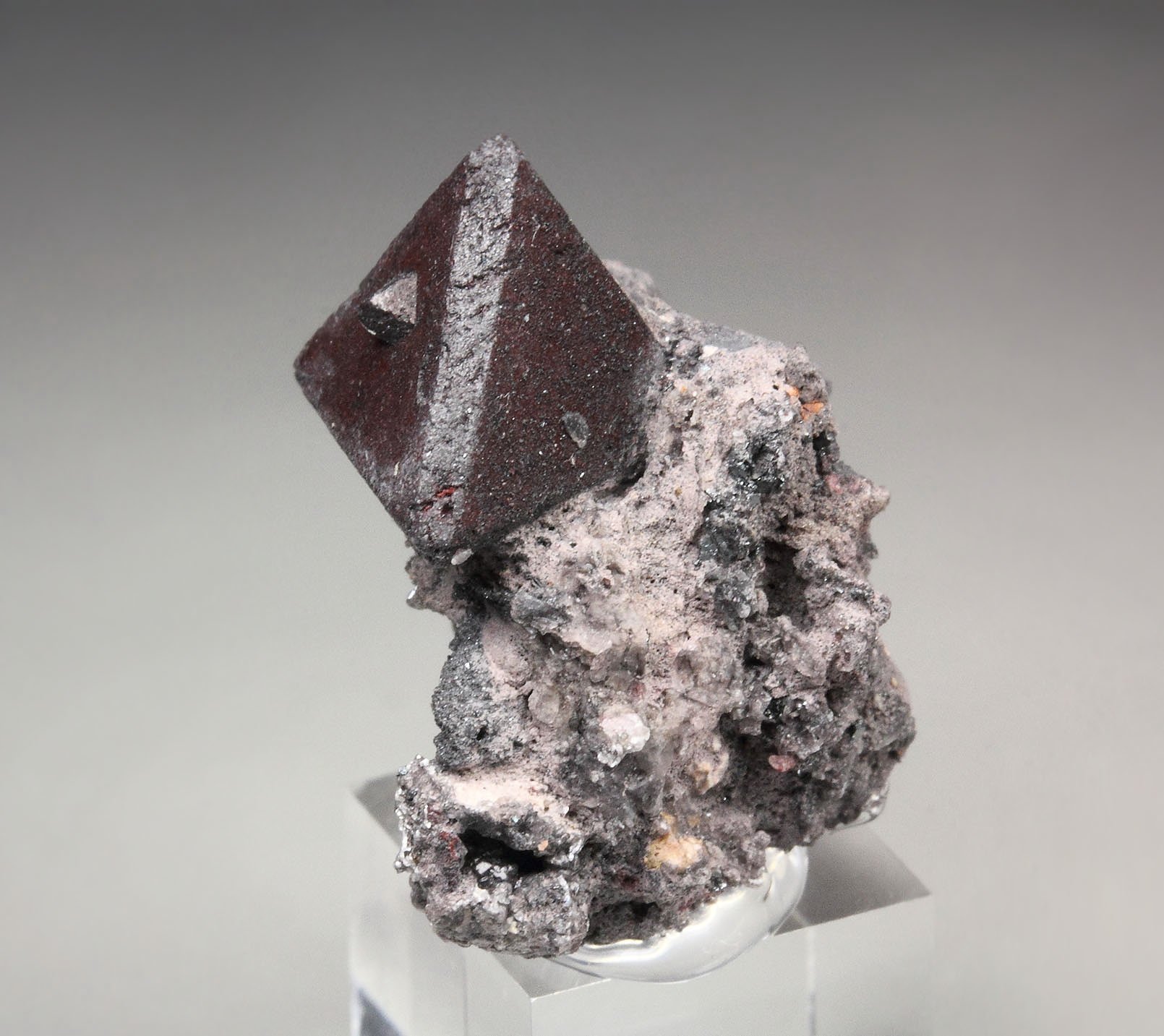 ZUNYITE