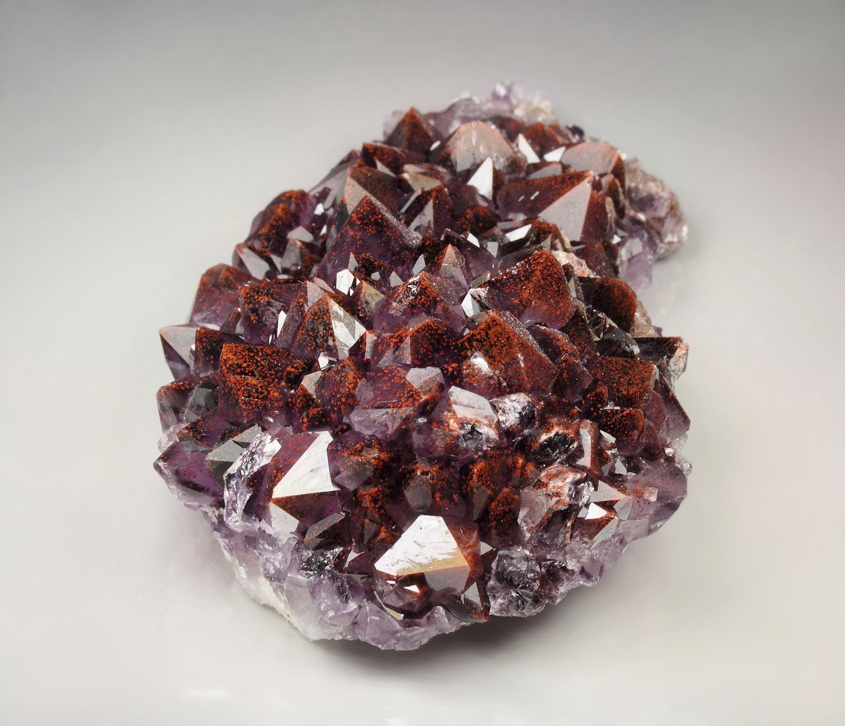 QUARTZ var. AMETHYST with HEMATITE inclusions