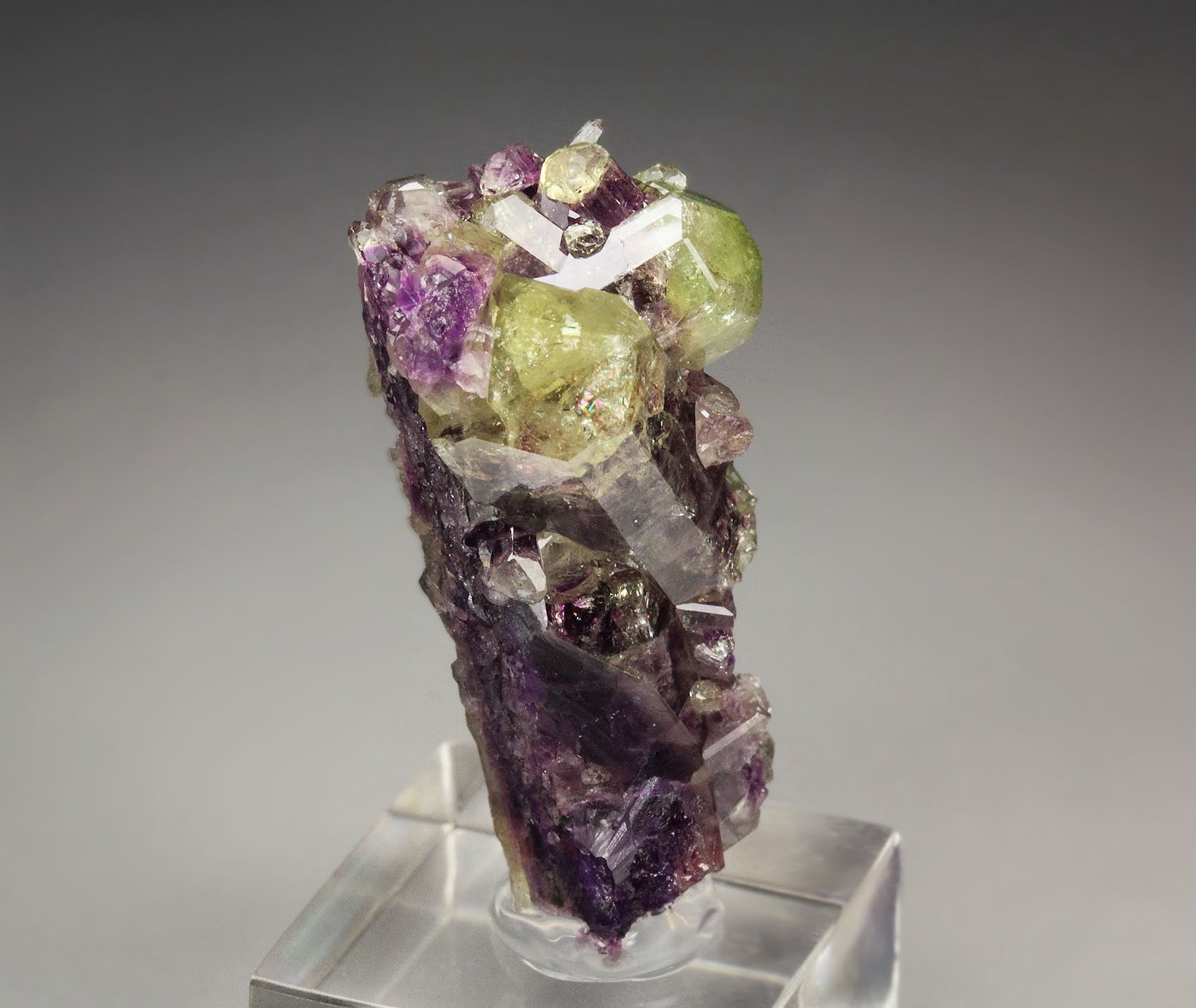 VESUVIANITE bi-color