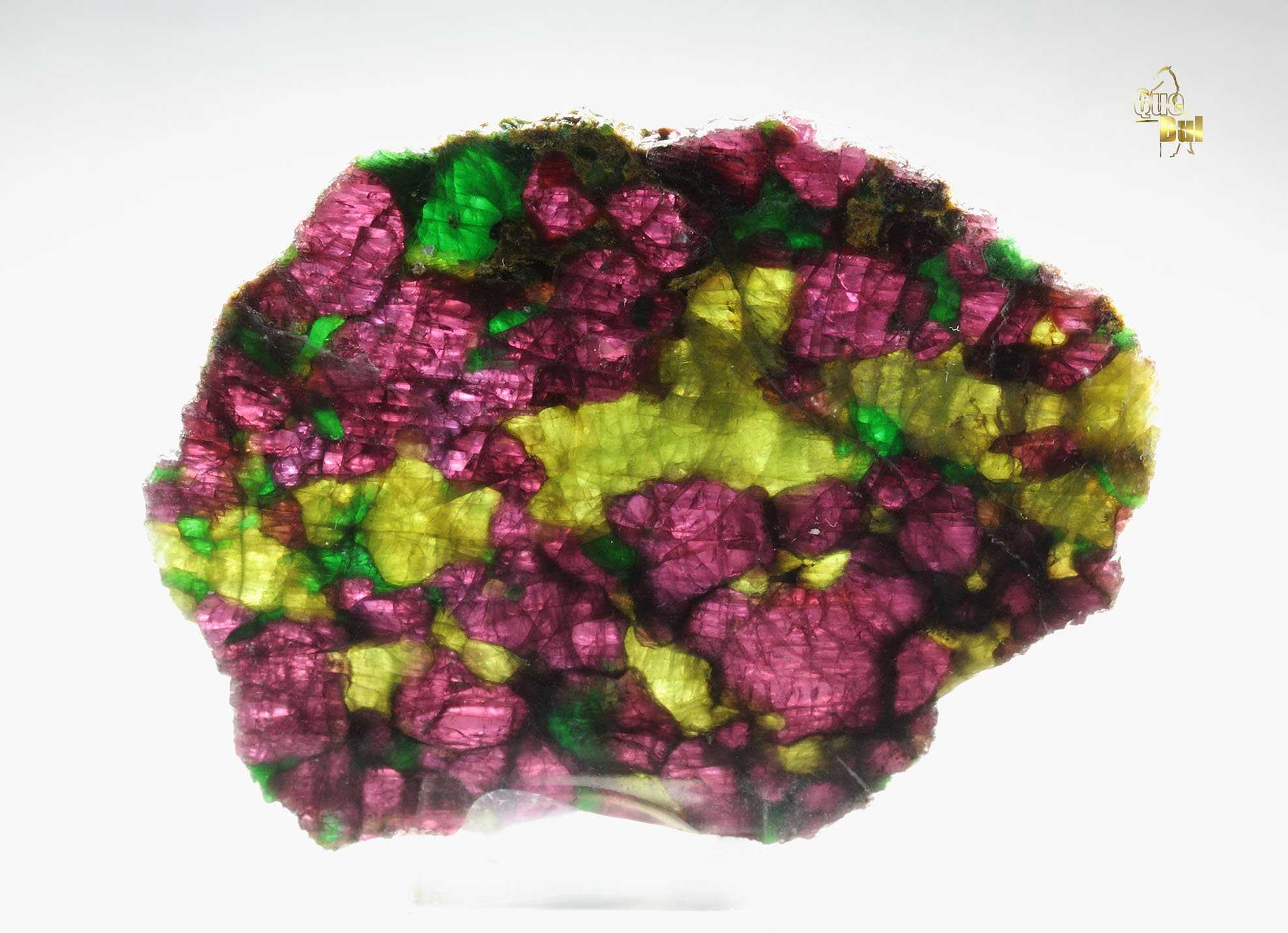 GARNET var. PYROPE, DIOPSIDE var. CHROMIUM-BEARING DIOPSIDE, ENSTATITE