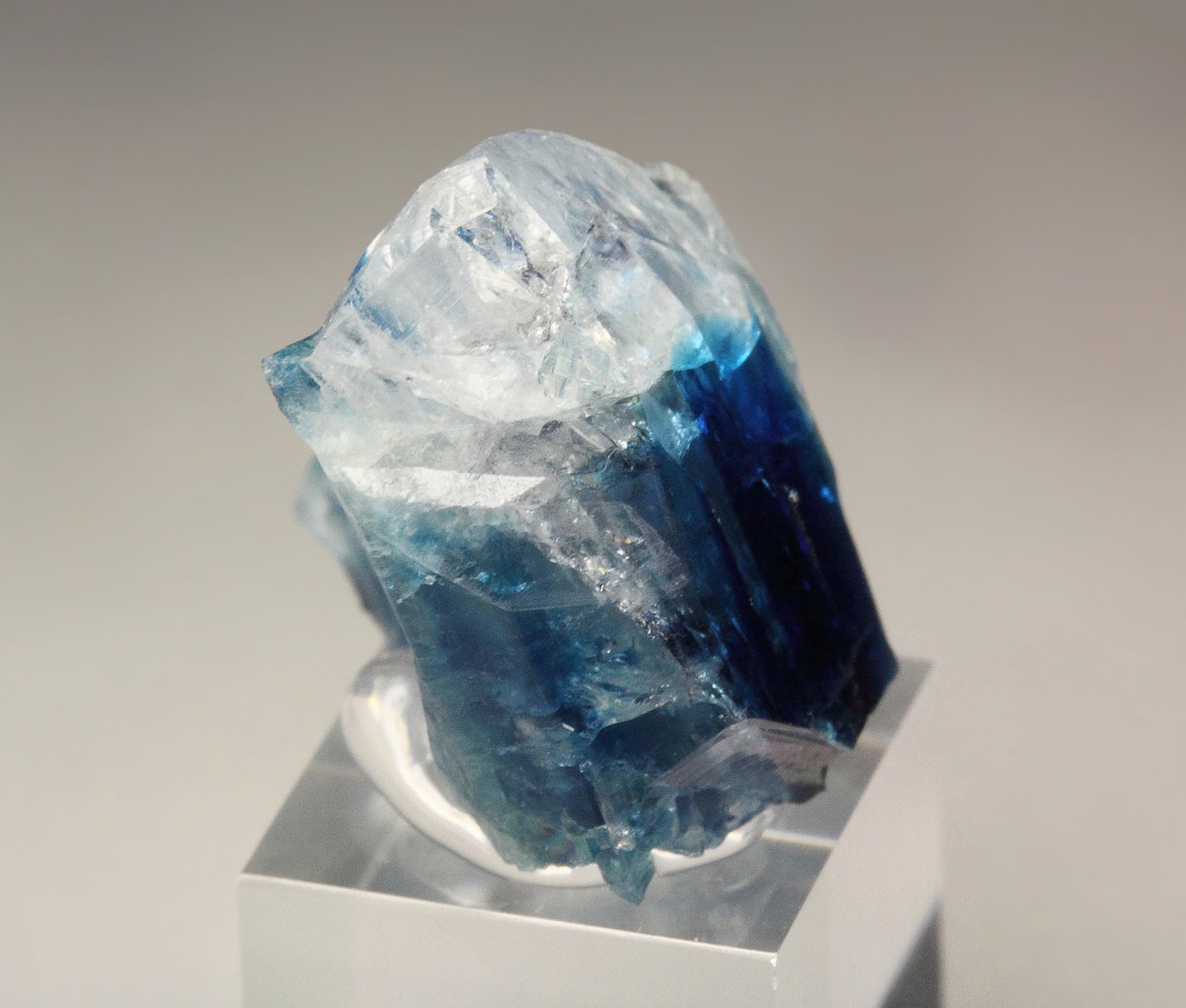 gem EUCLASE