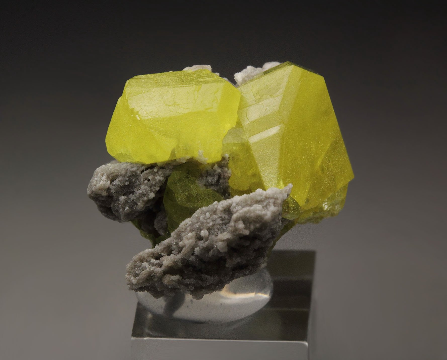 SULPHUR, ARAGONITE