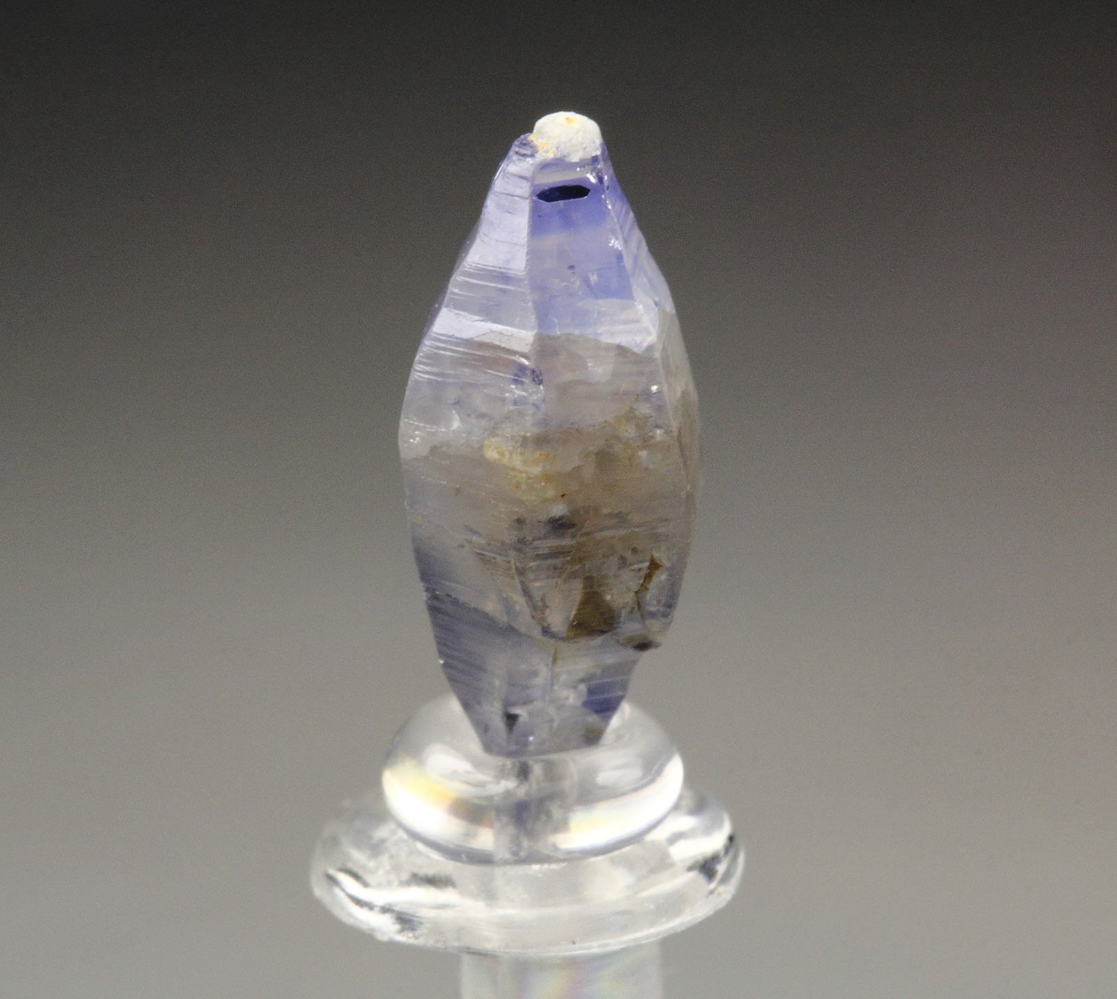 gem CORUNDUM var. SAPPHIRE