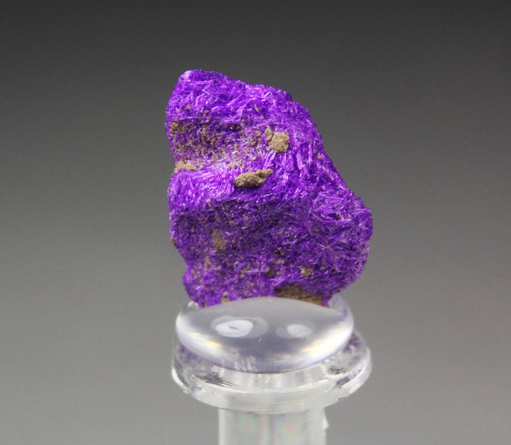 crystallized SUGILITE