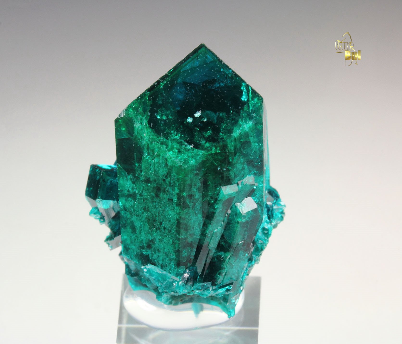 gem DIOPTASE