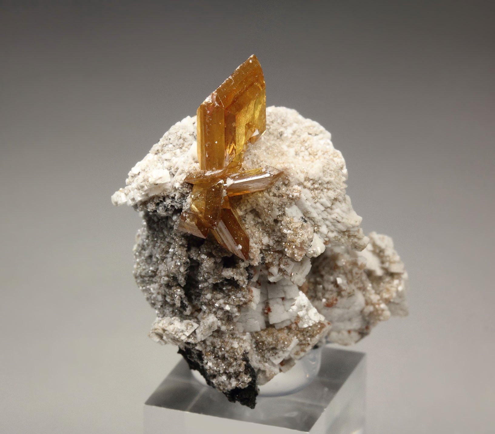 WULFENITE