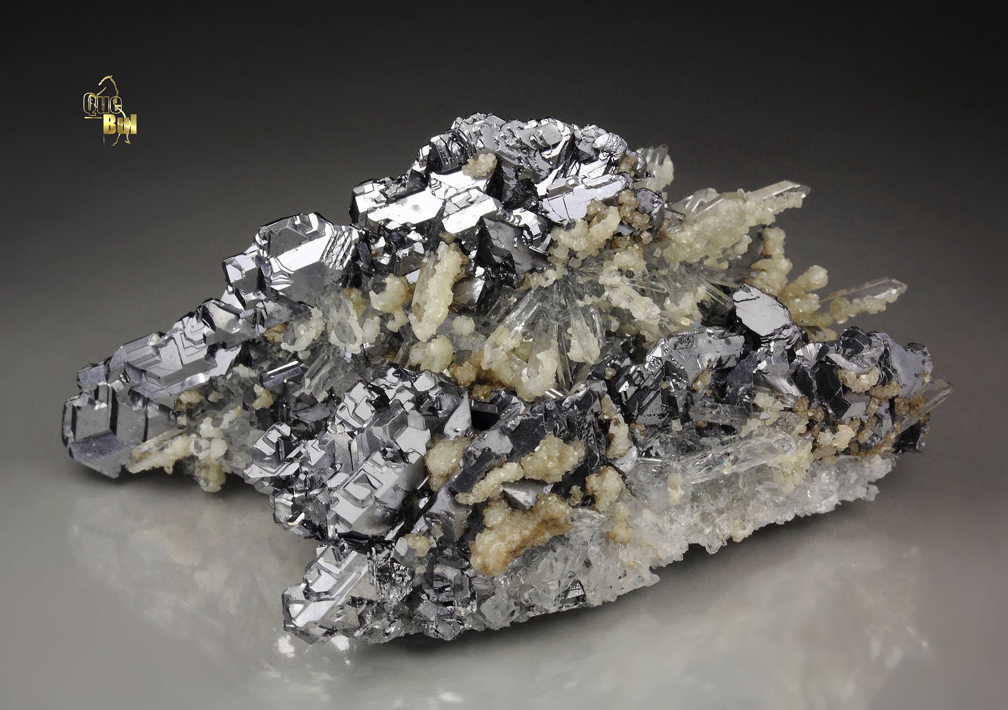 GALENA - SPINEL LAW TWIN, QUARTZ, CALCITE