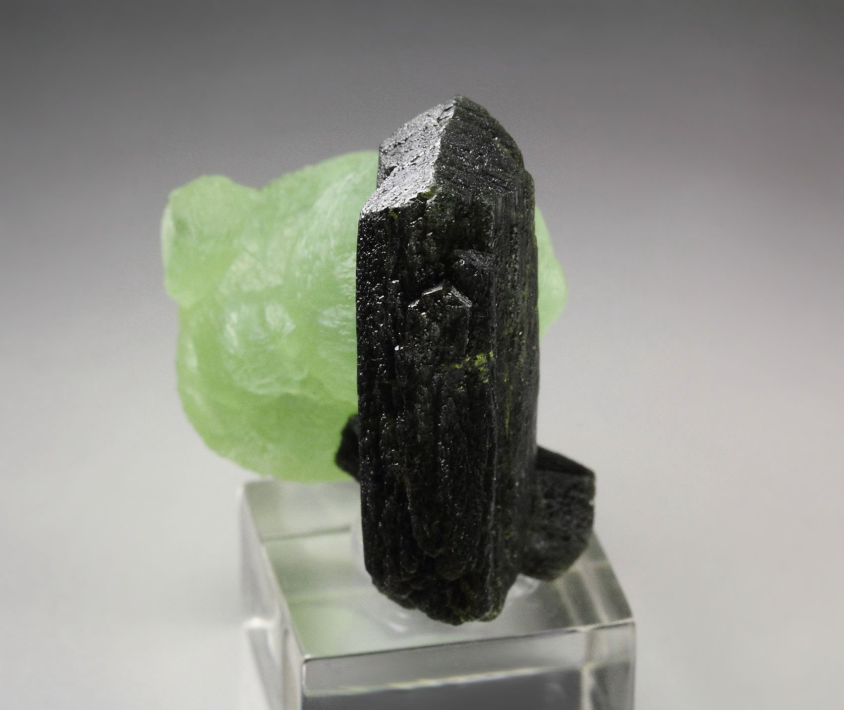 PREHNITE, EPIDOTE