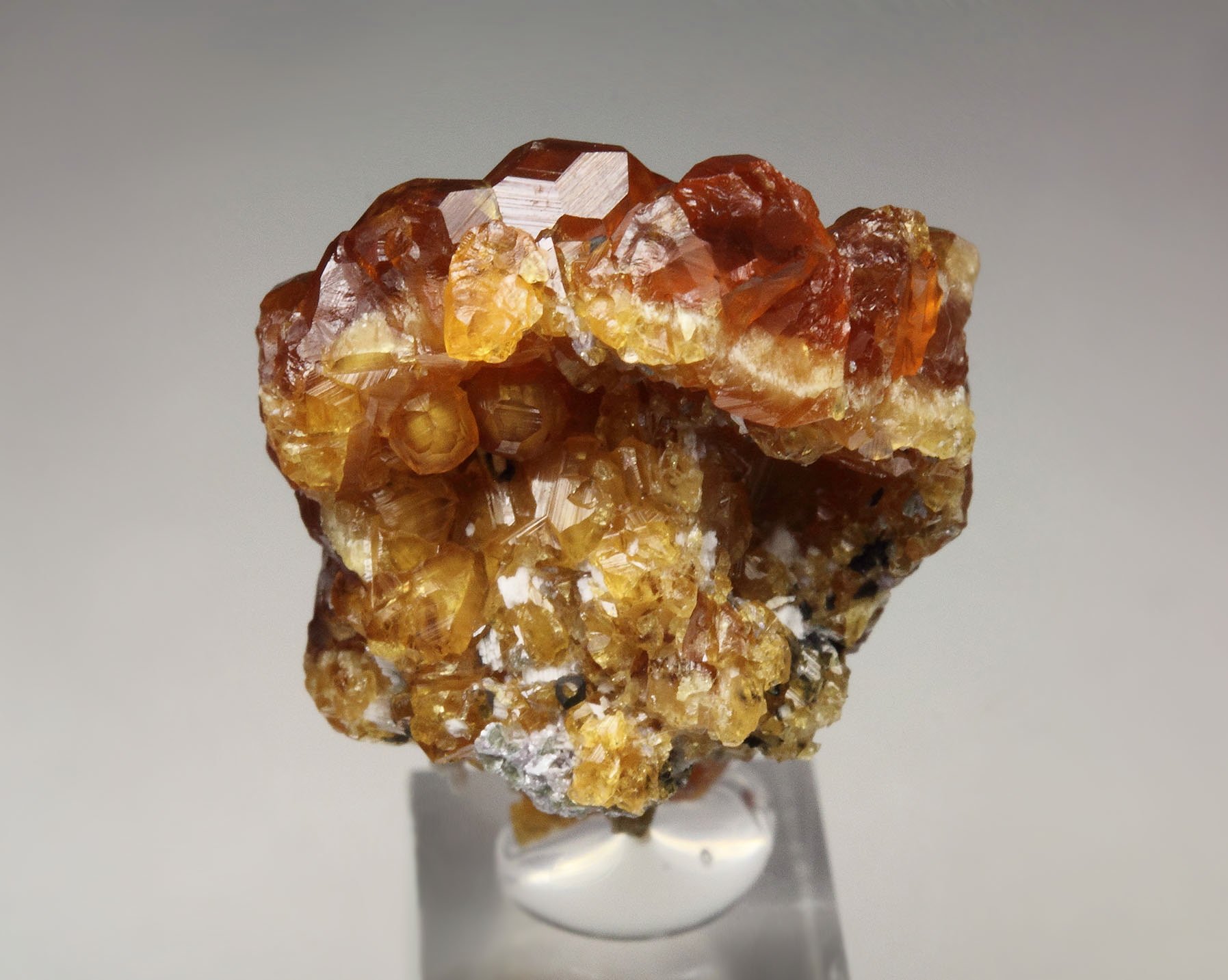 gem GARNET var. SPESSARTINE