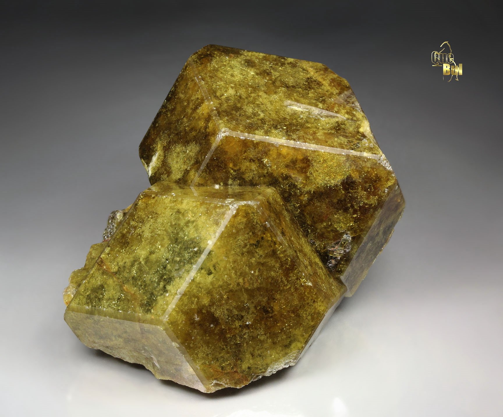 GARNET var. ANDRADITE
