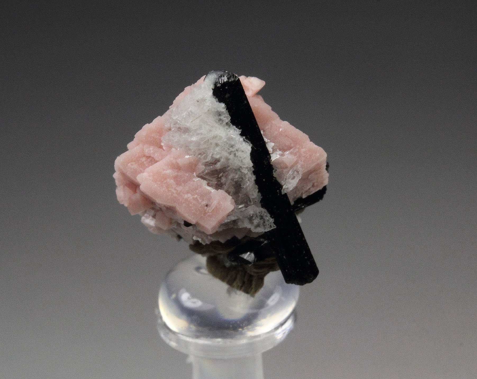 RHODOCHROSITE, AEGIRINE