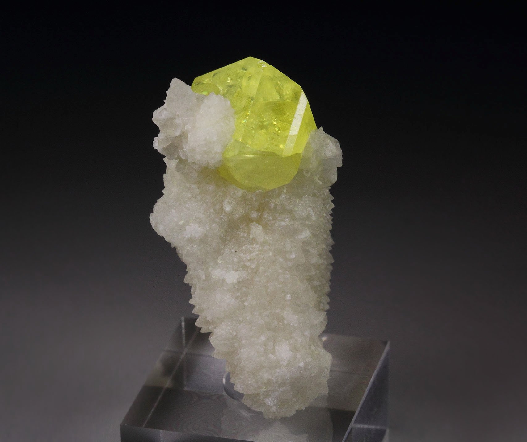 SULPHUR, ARAGONITE