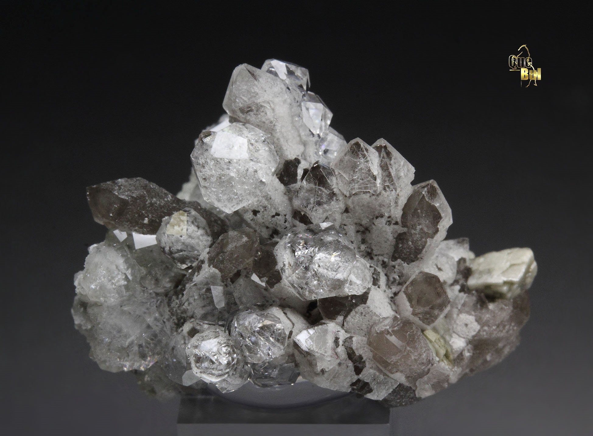 gem ANALCIME, QUARTZ