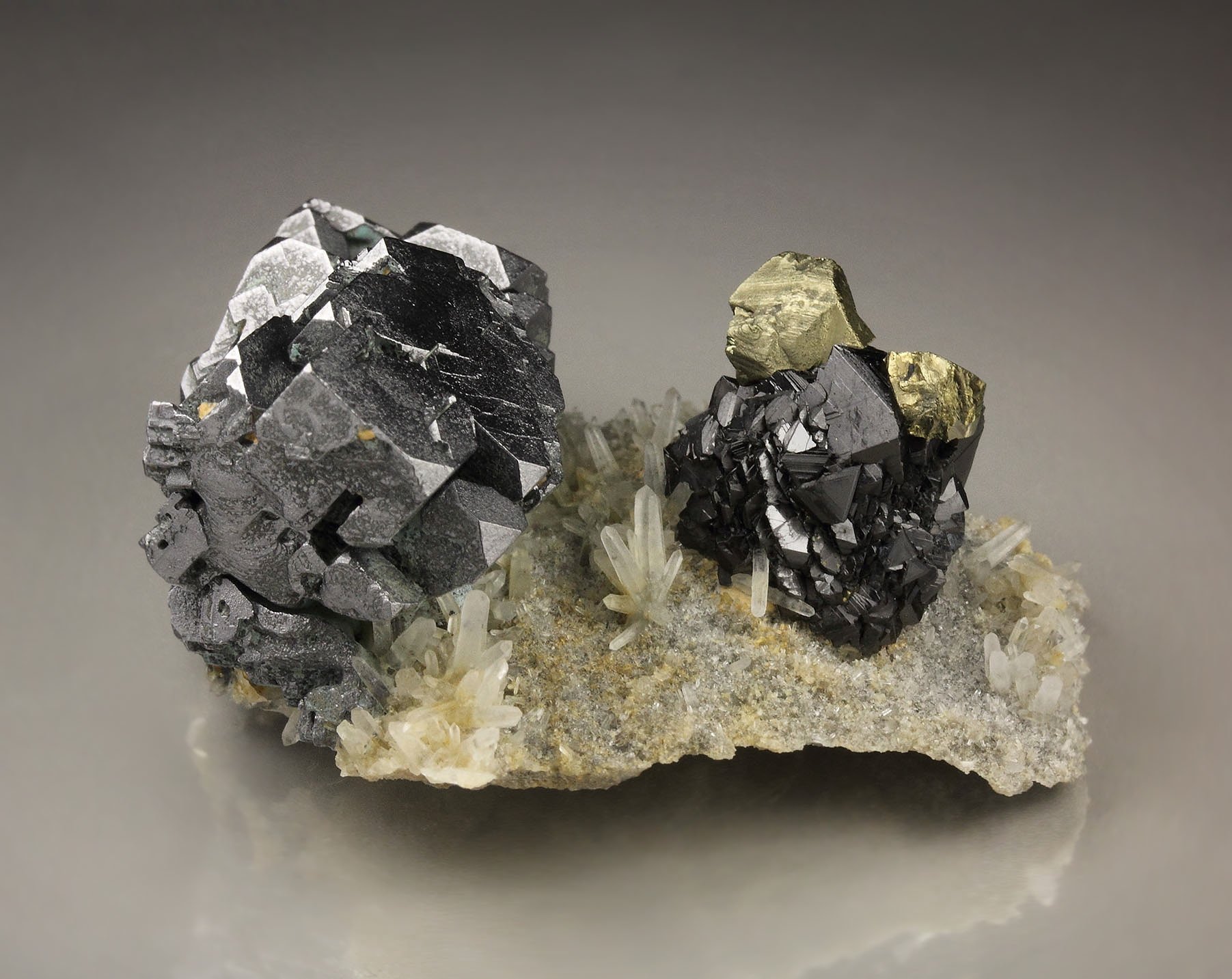 GALENA, CHALCOPYRITE, SPHALERITE, QUARTZ