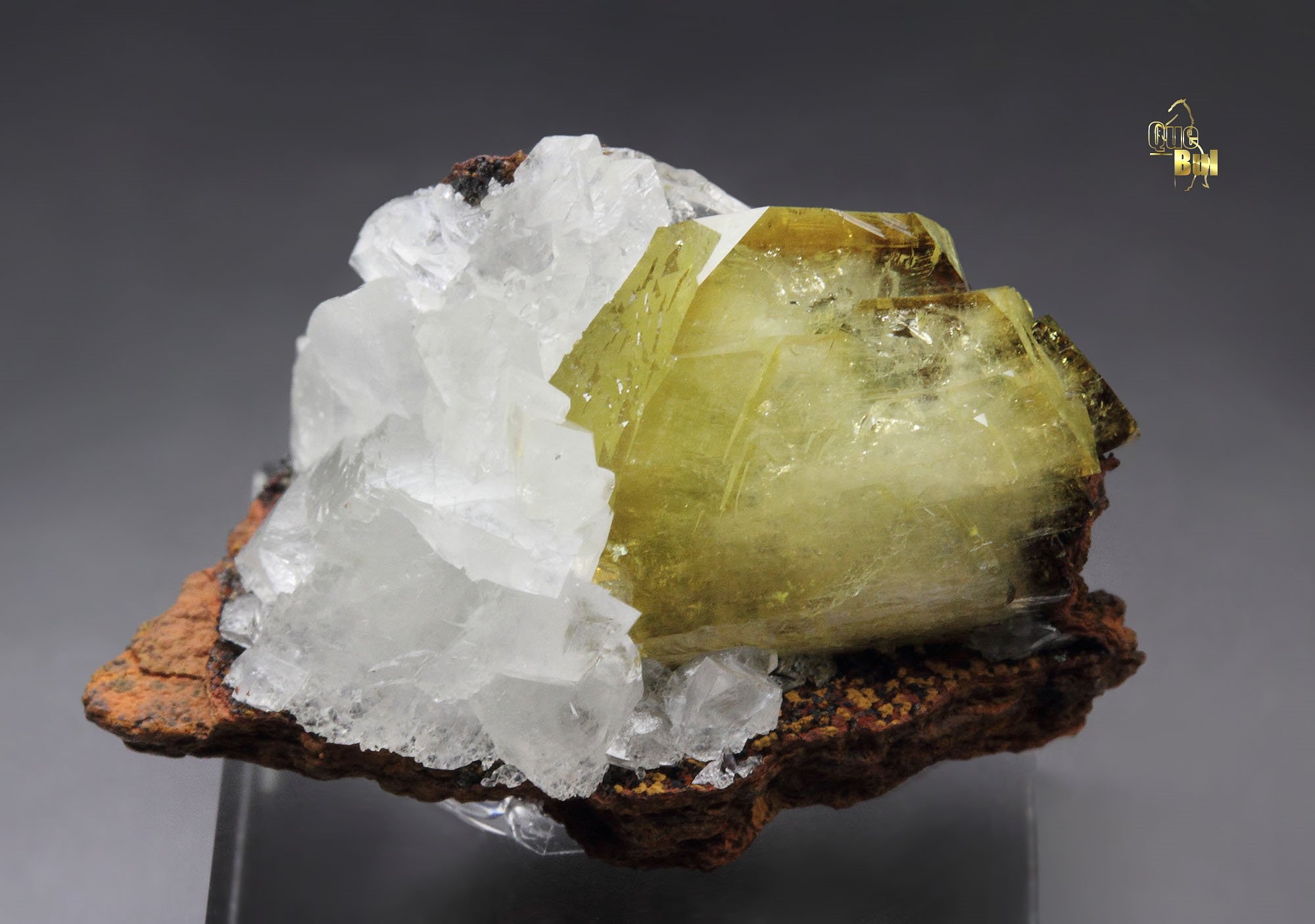 gem ADAMITE, CALCITE