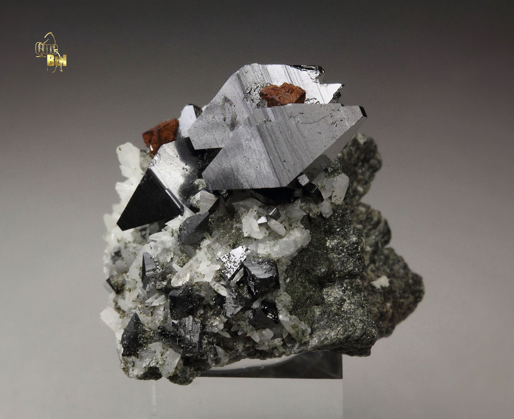 ANATASE, K FELDSPAR var. ADULARIA, PYRITE