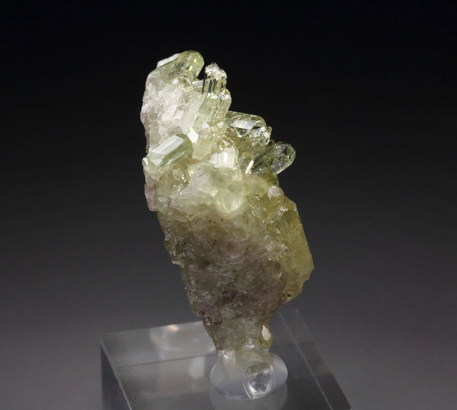 gem VESUVIANITE