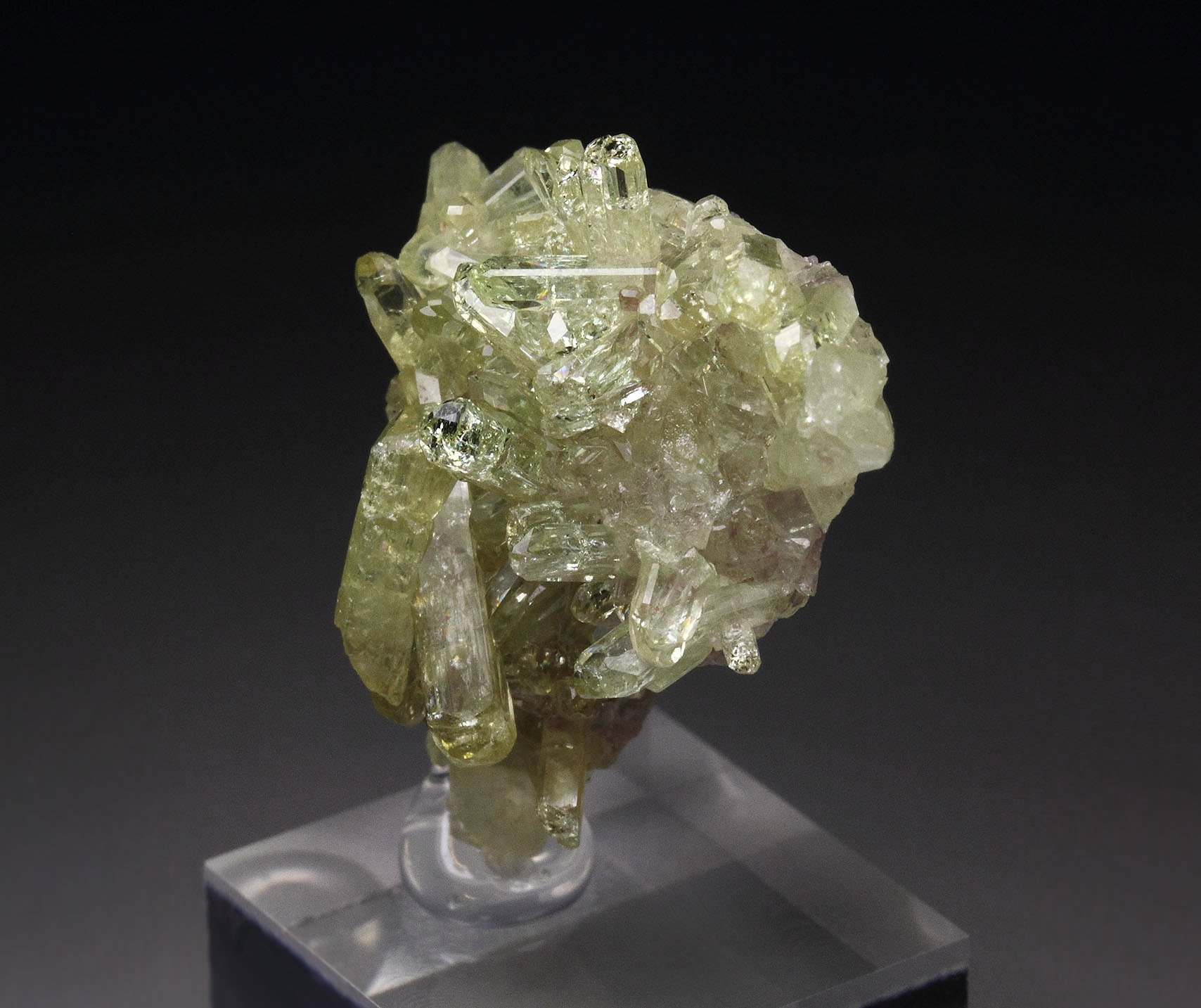 gem VESUVIANITE