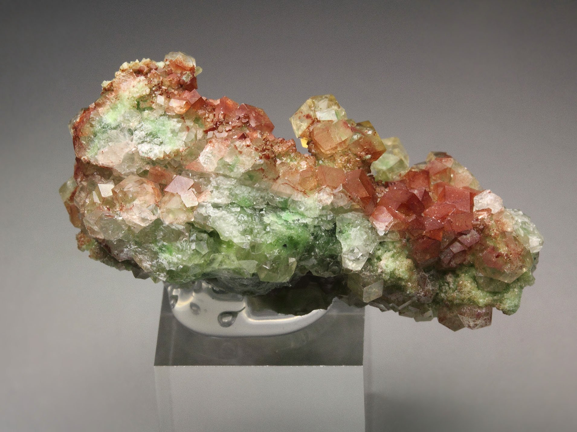 gem GARNET var. GROSSULAR with GREEN CHROMIAN PHANTOMS