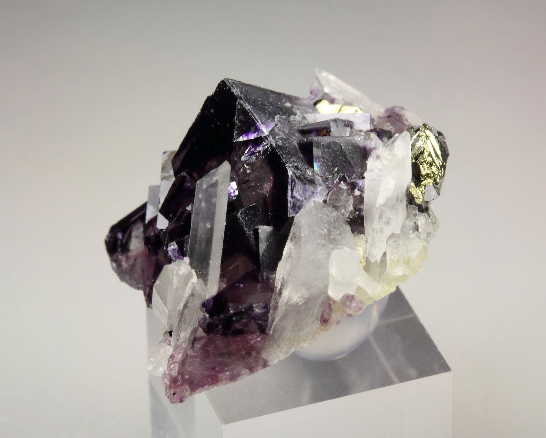 FLUORITE with PHANTOMS, CHALCOPYRITE, QUARTZ