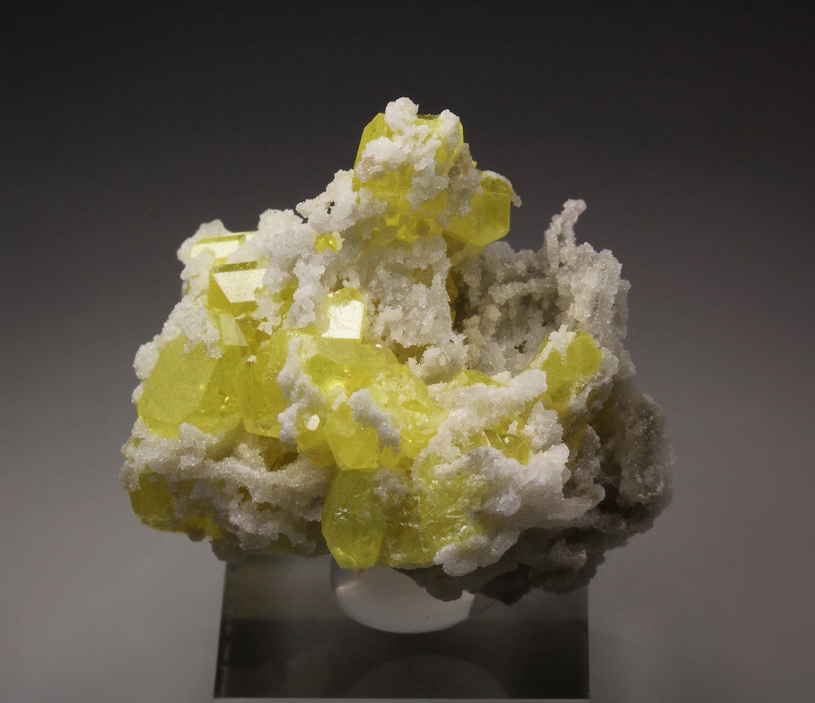 SULPHUR, ARAGONITE