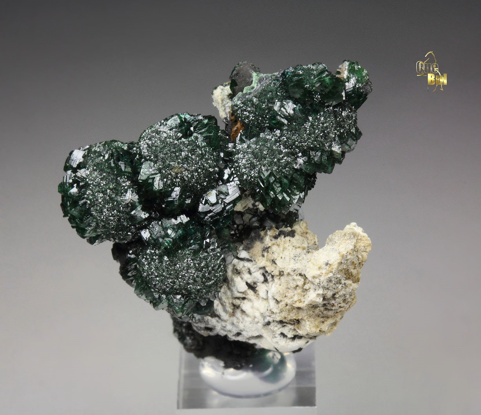 ZINCOLIVENITE