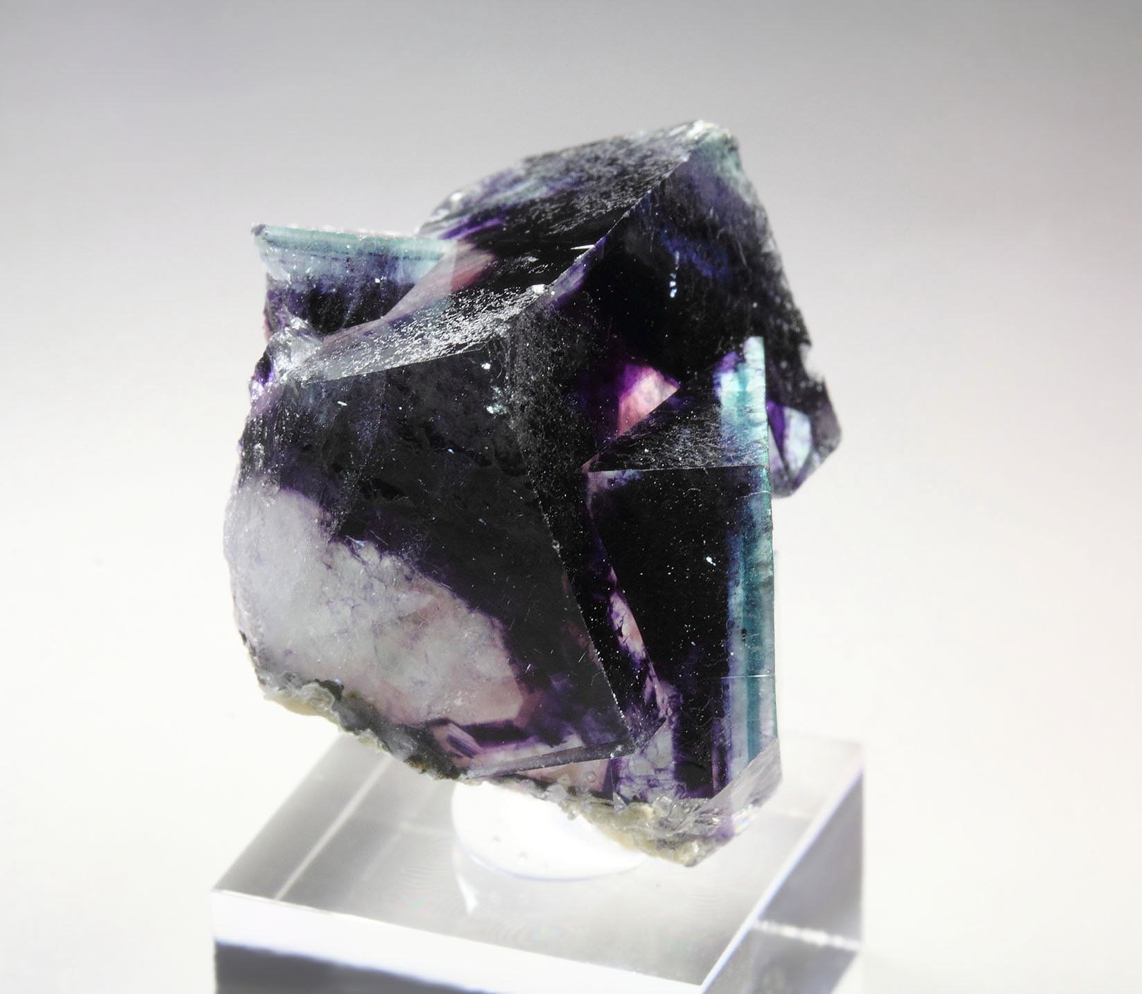 FLUORITE with PHANTOMS