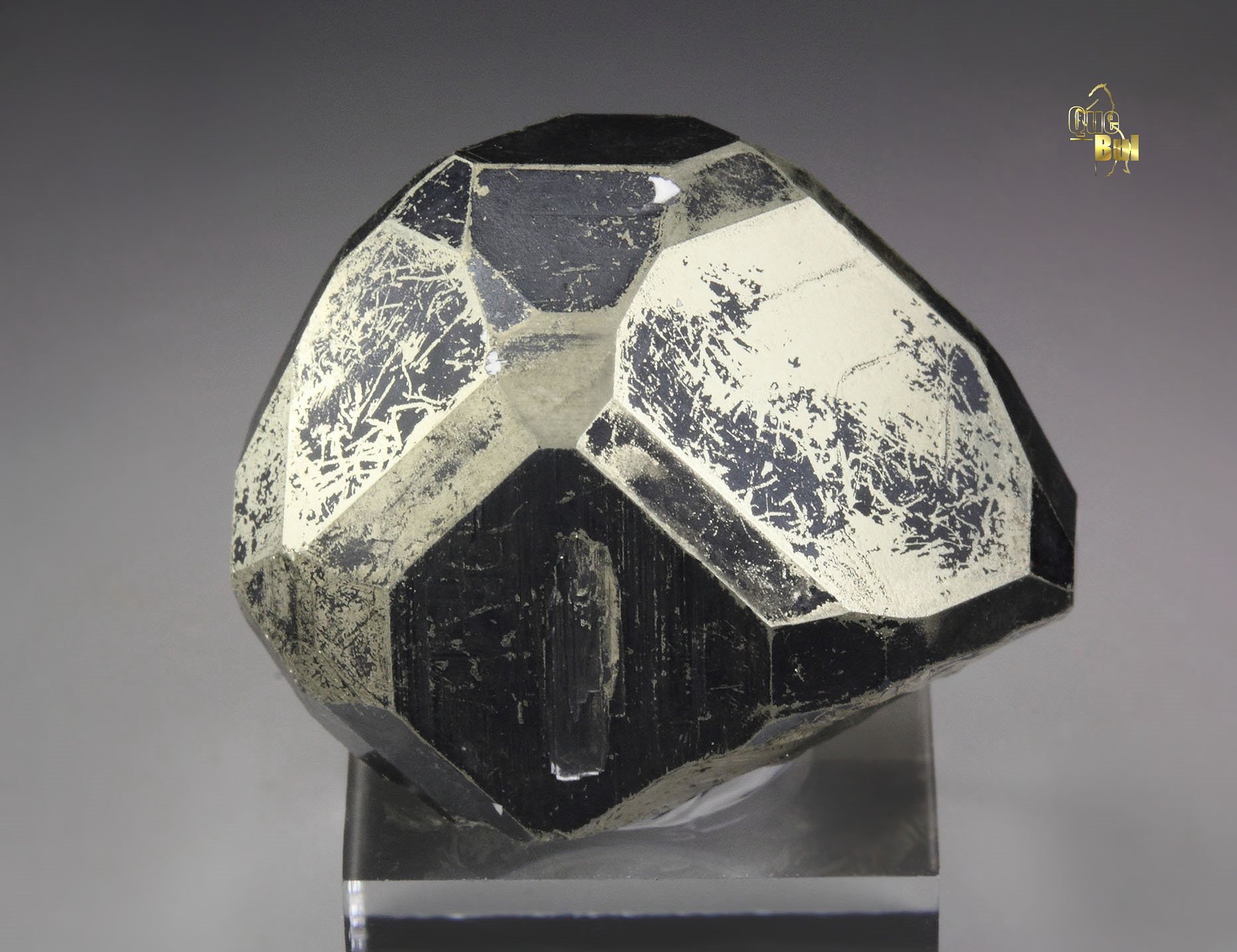 PYRITE with CHALCOCITE coating