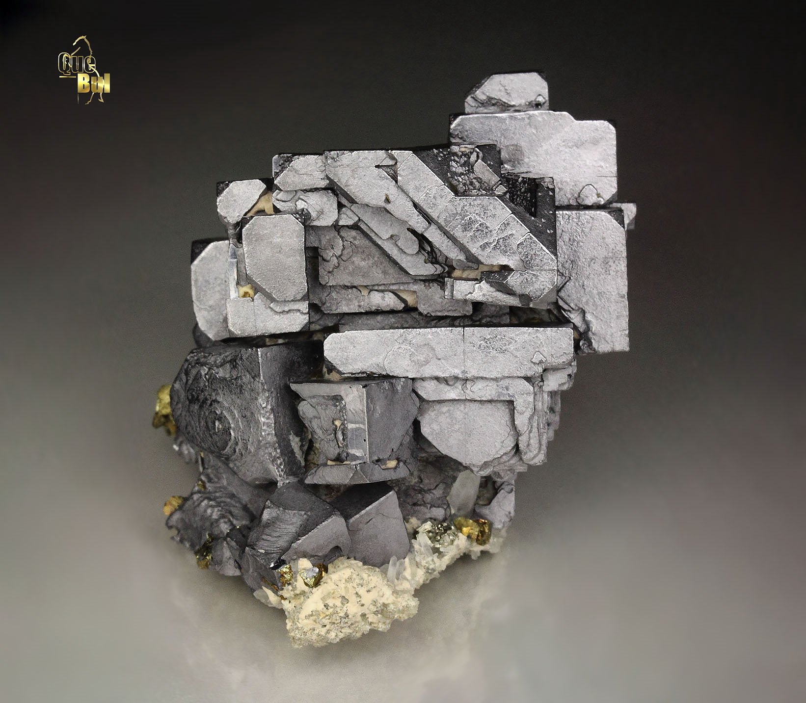 skeletal GALENA, CHALCOPYRITE
