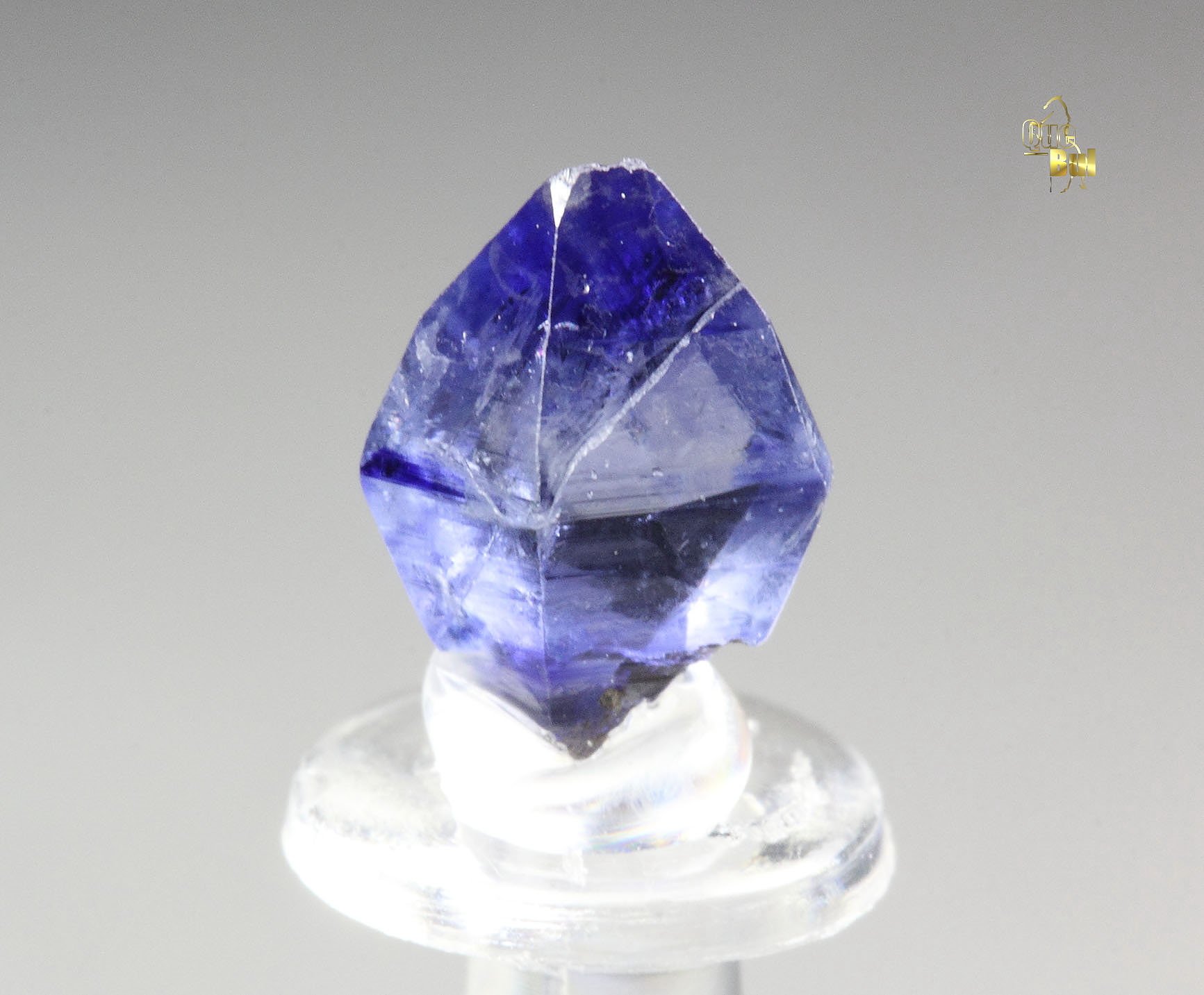 gem CORUNDUM var. SAPPHIRE