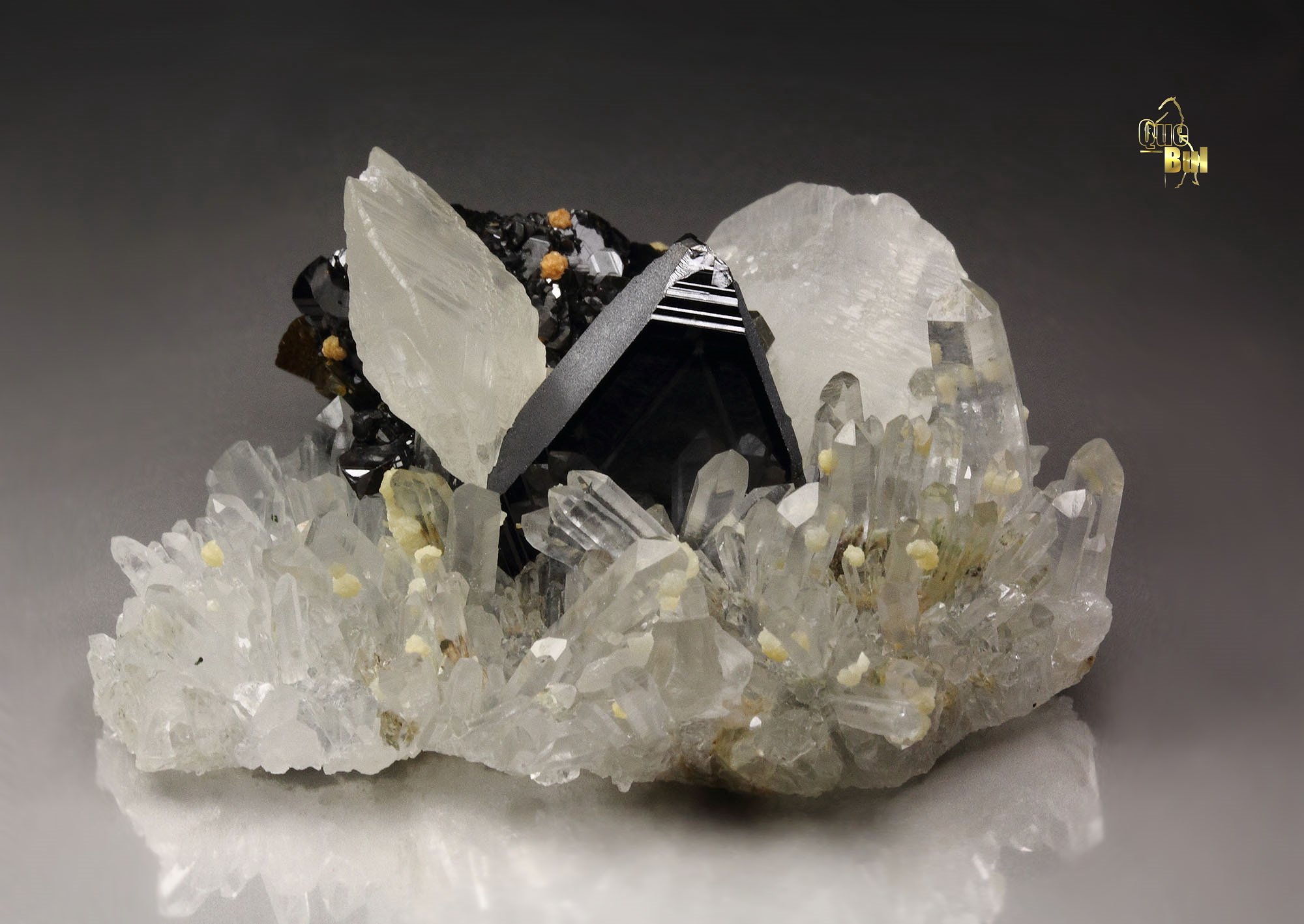 SPHALERITE, QUARTZ, CALCITE, PYRITE