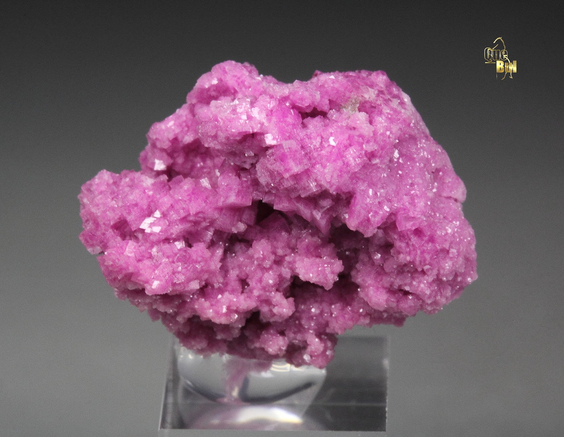 DOLOMITE var. COBALTOAN DOLOMITE