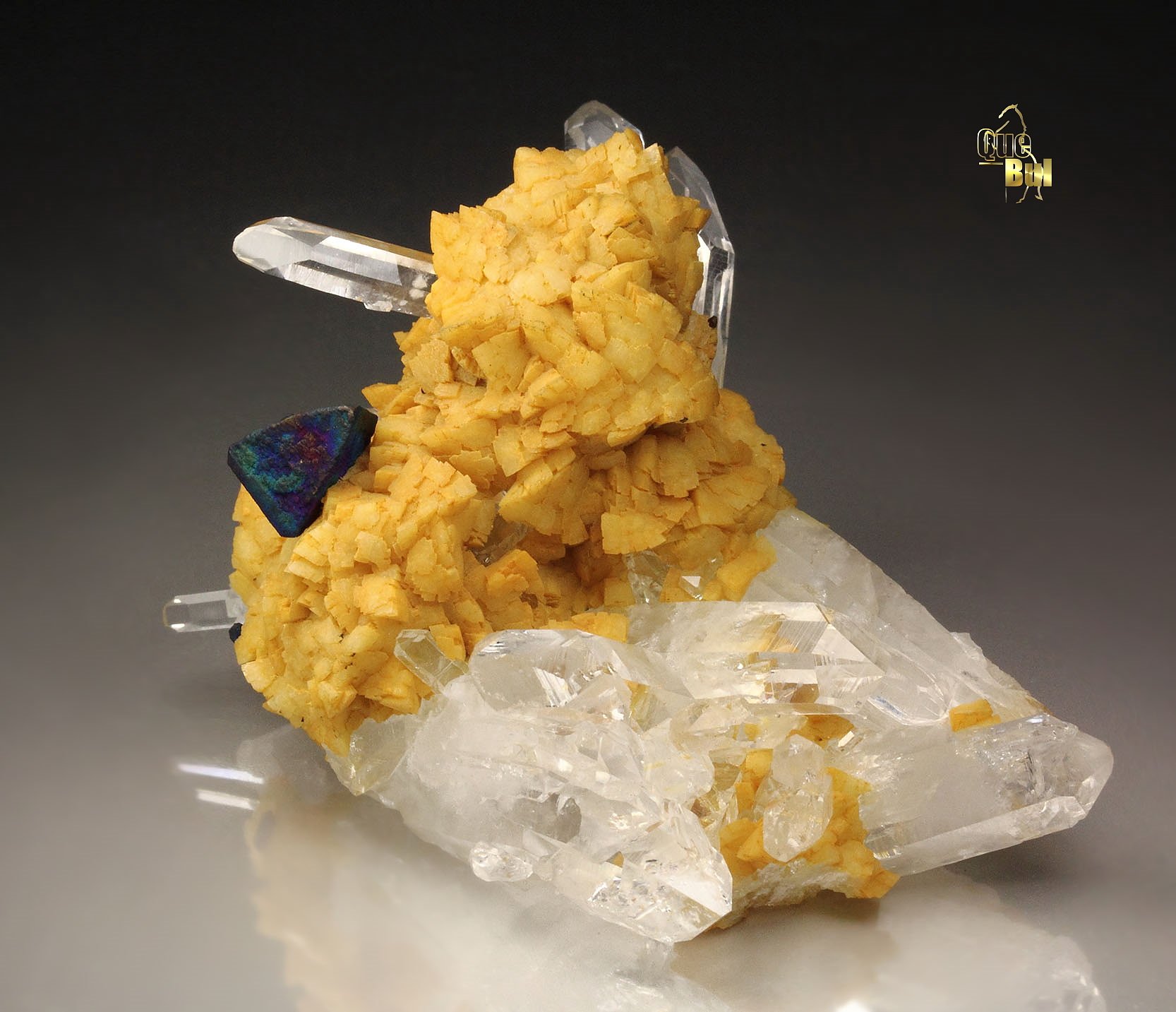 QUARTZ,  CHALCOPYRITE, DOLOMITE