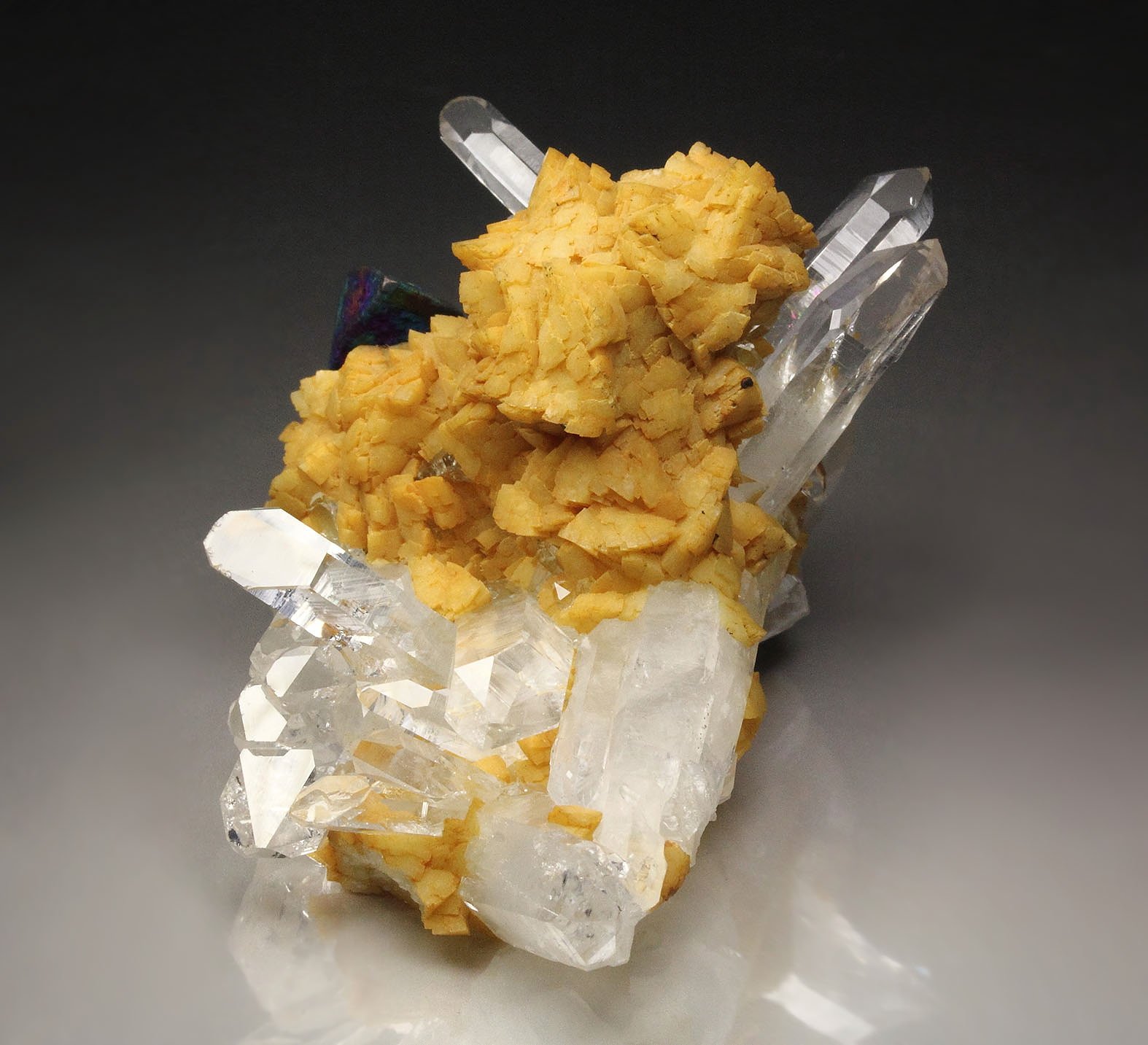 QUARTZ,  CHALCOPYRITE, DOLOMITE