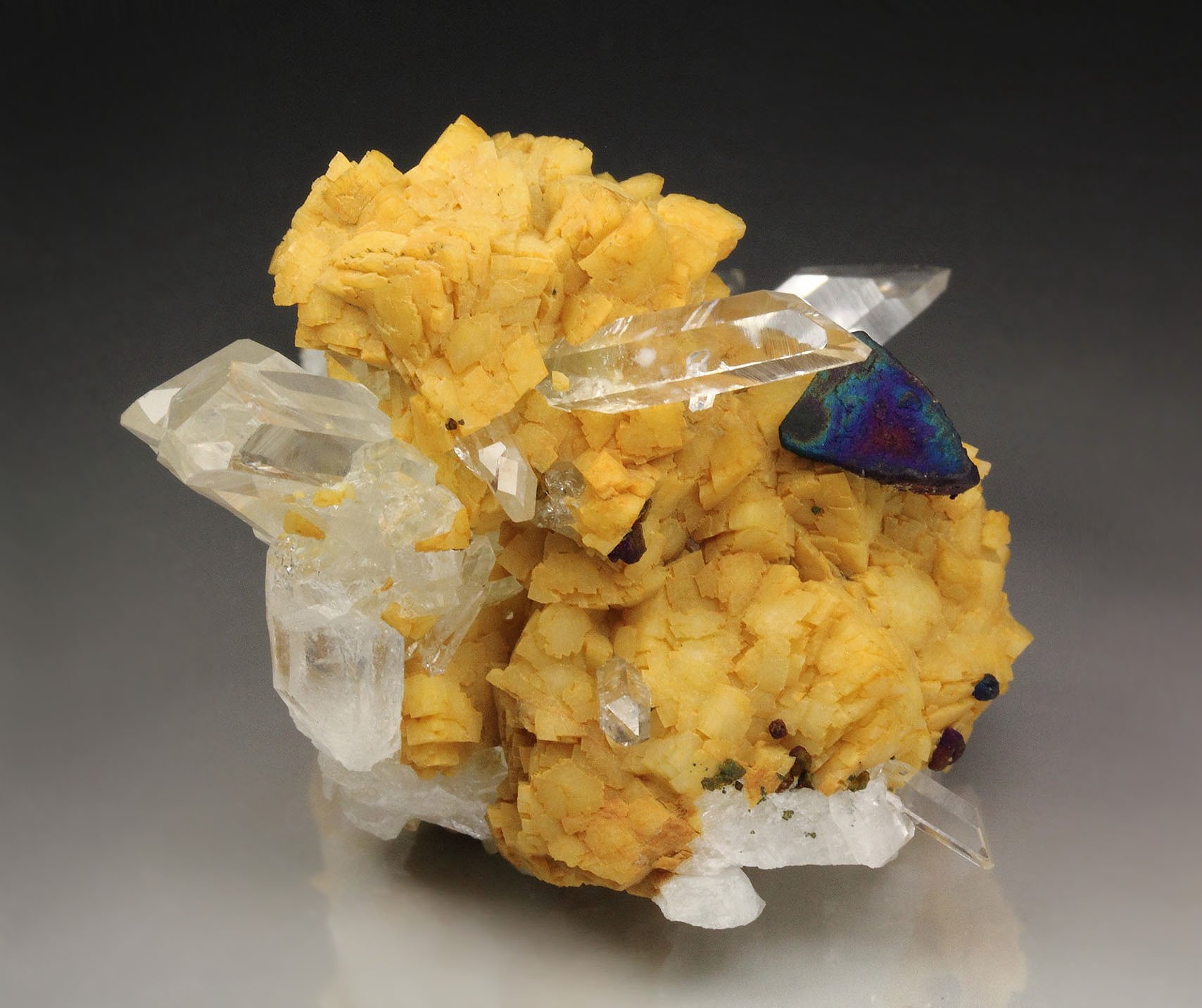QUARTZ,  CHALCOPYRITE, DOLOMITE