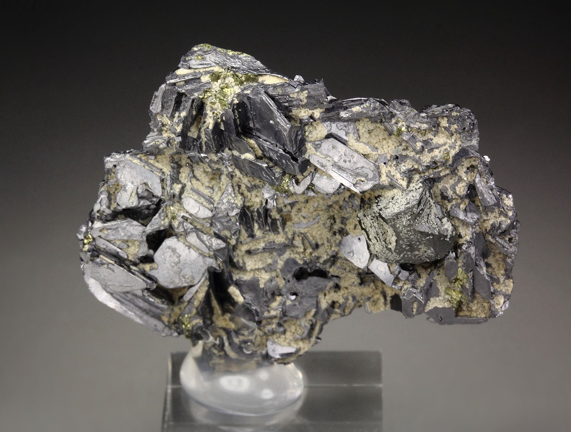 skeletal GALENA
