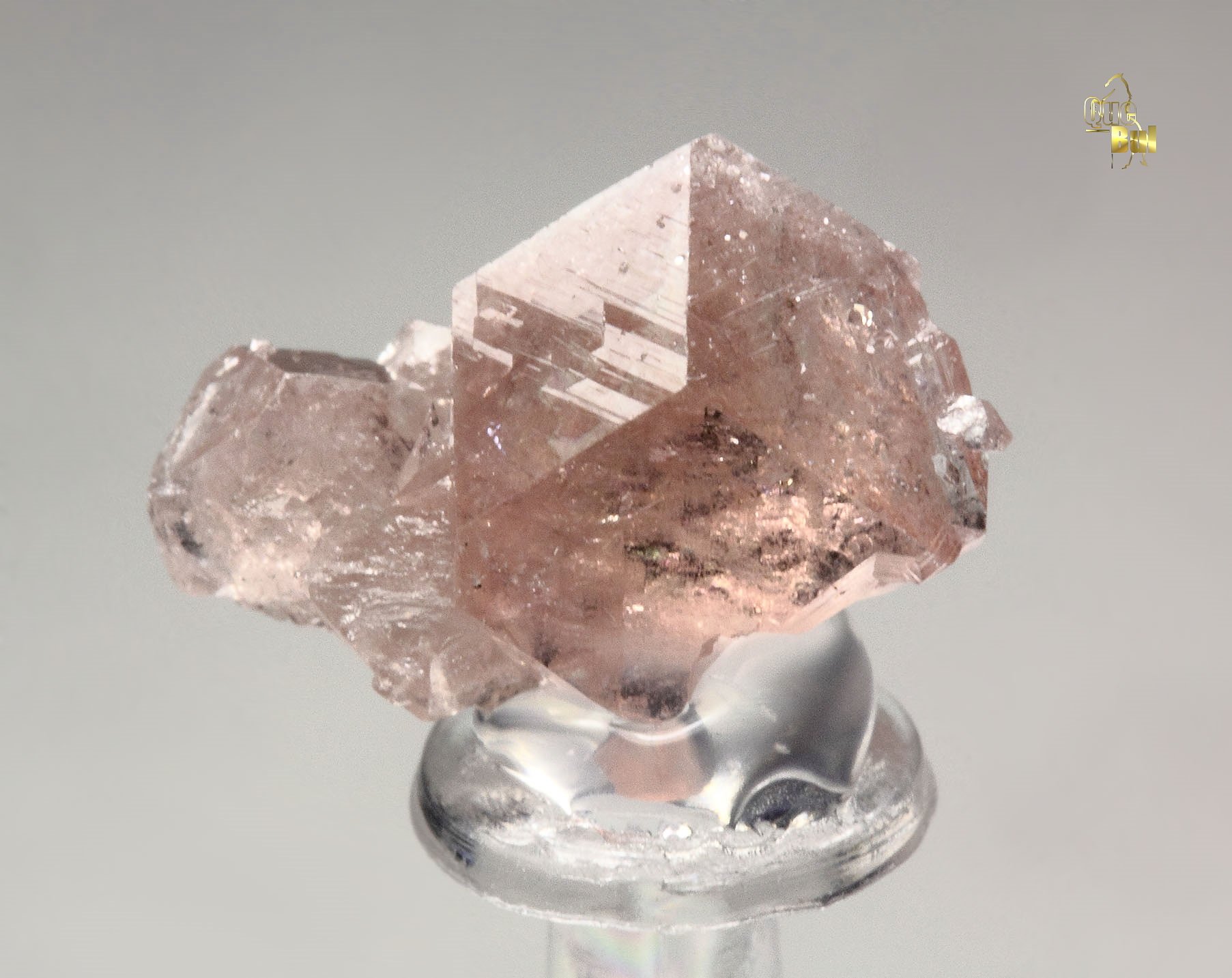 gem PINK GARNET var. GROSSULAR