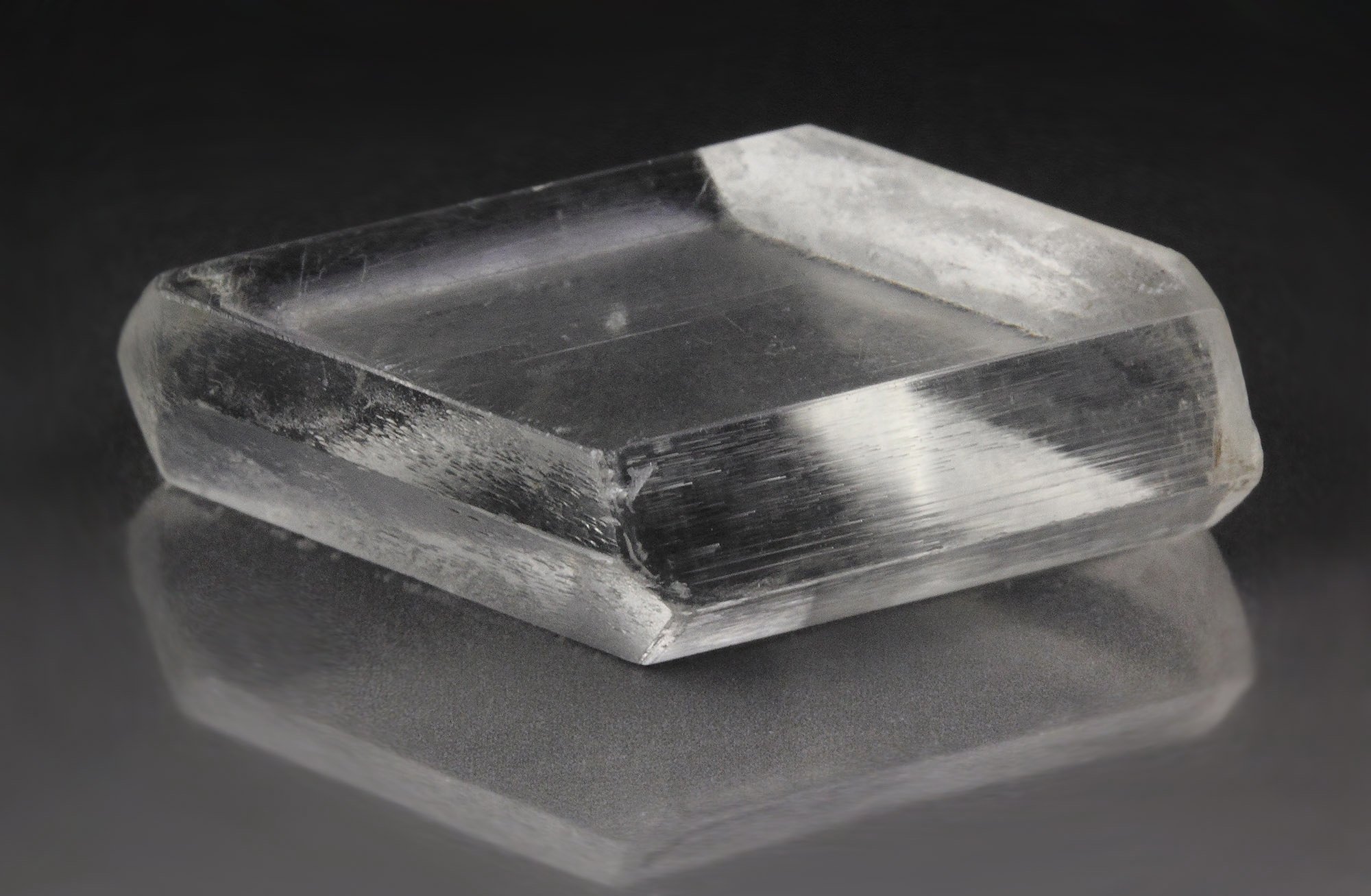 GYPSUM floater