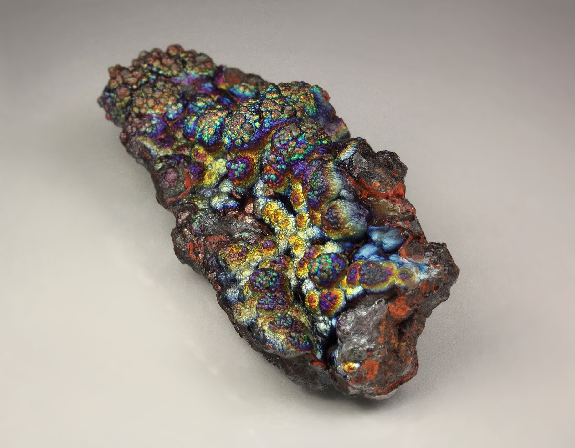 iridescent GOETHITE