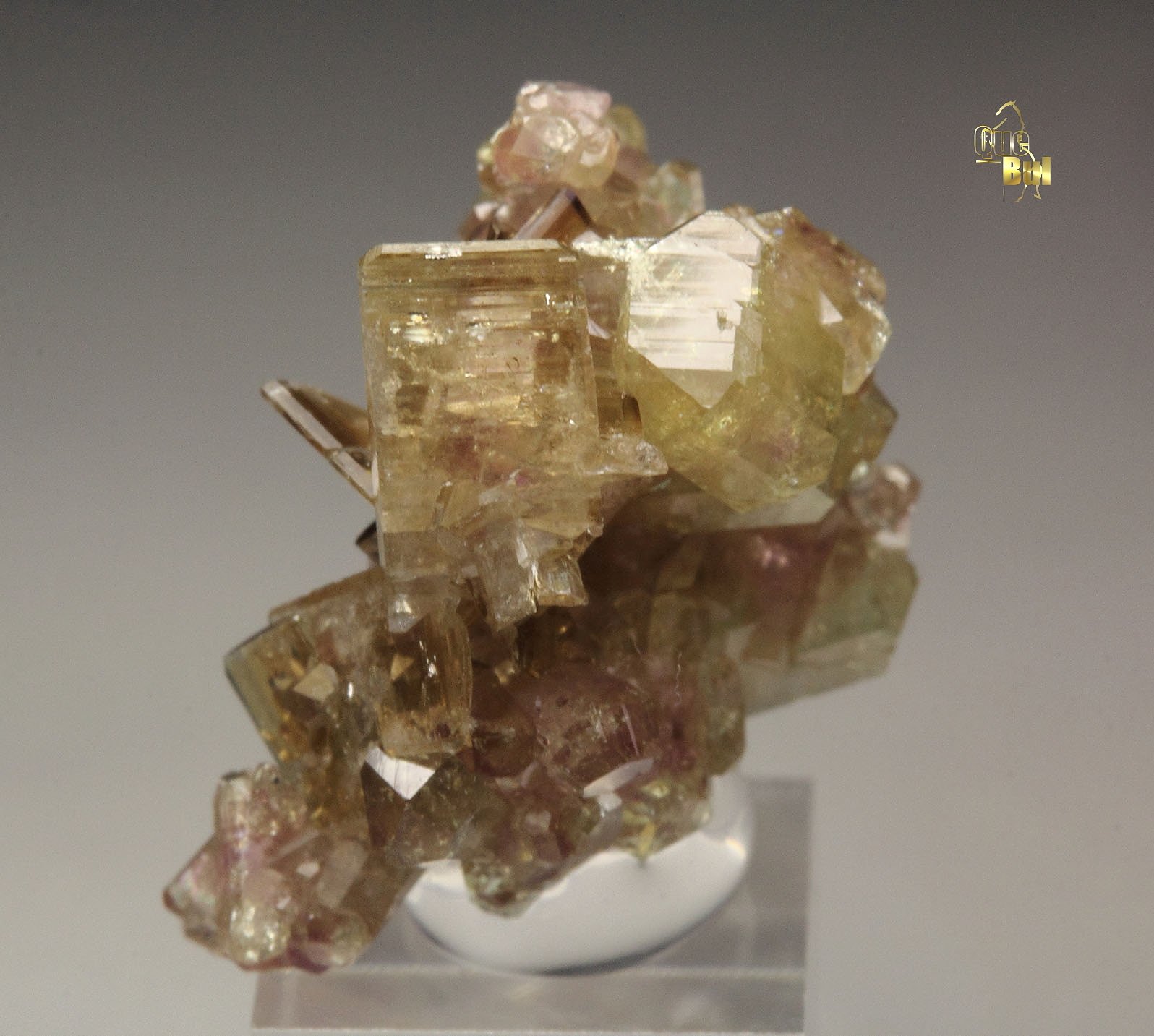 DIOPSIDE, VESUVIANITE