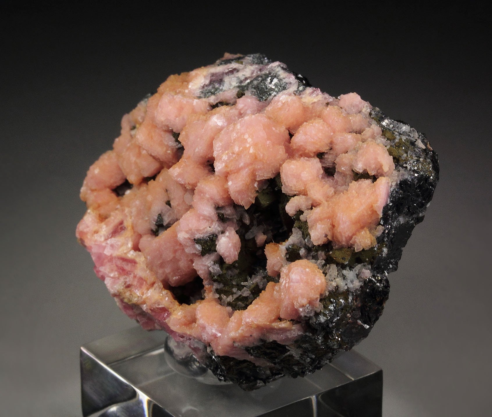 RHODOCHROSITE, SPHALERITE, PYRITE, QUARTZ