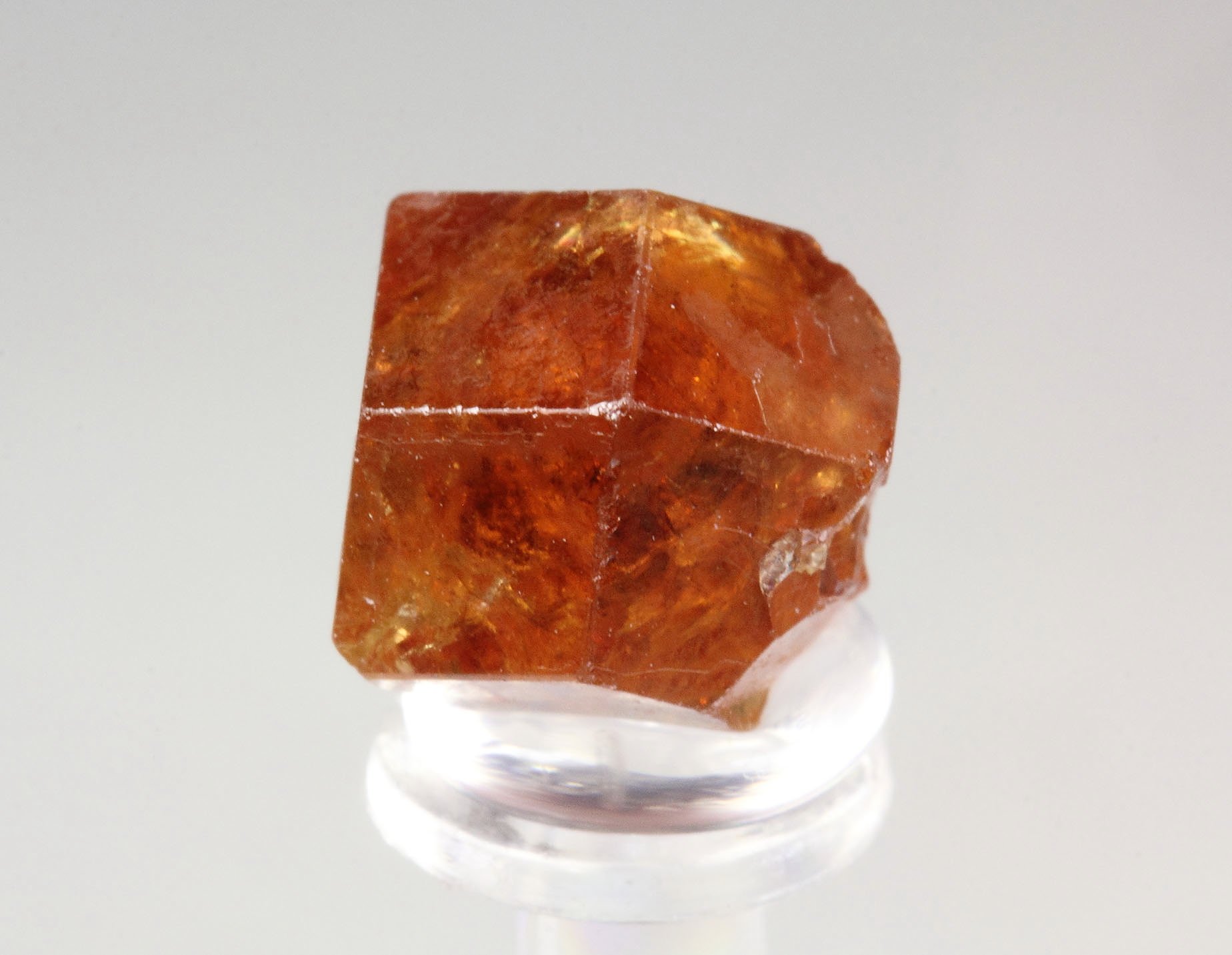 gem GARNET var. GROSSULAR