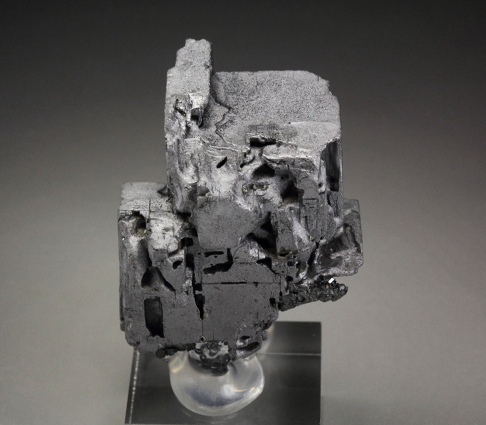 skeletal GALENA