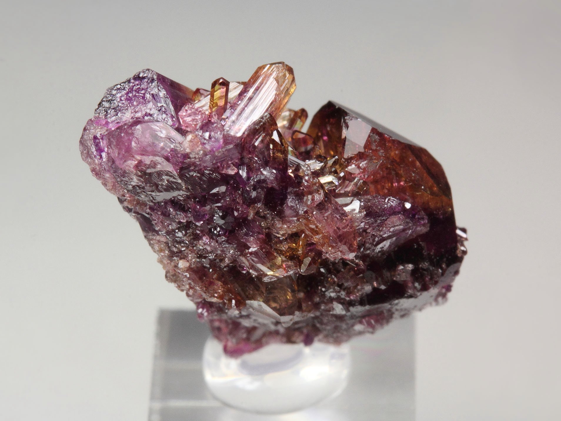 gem VESUVIANITE multicolor