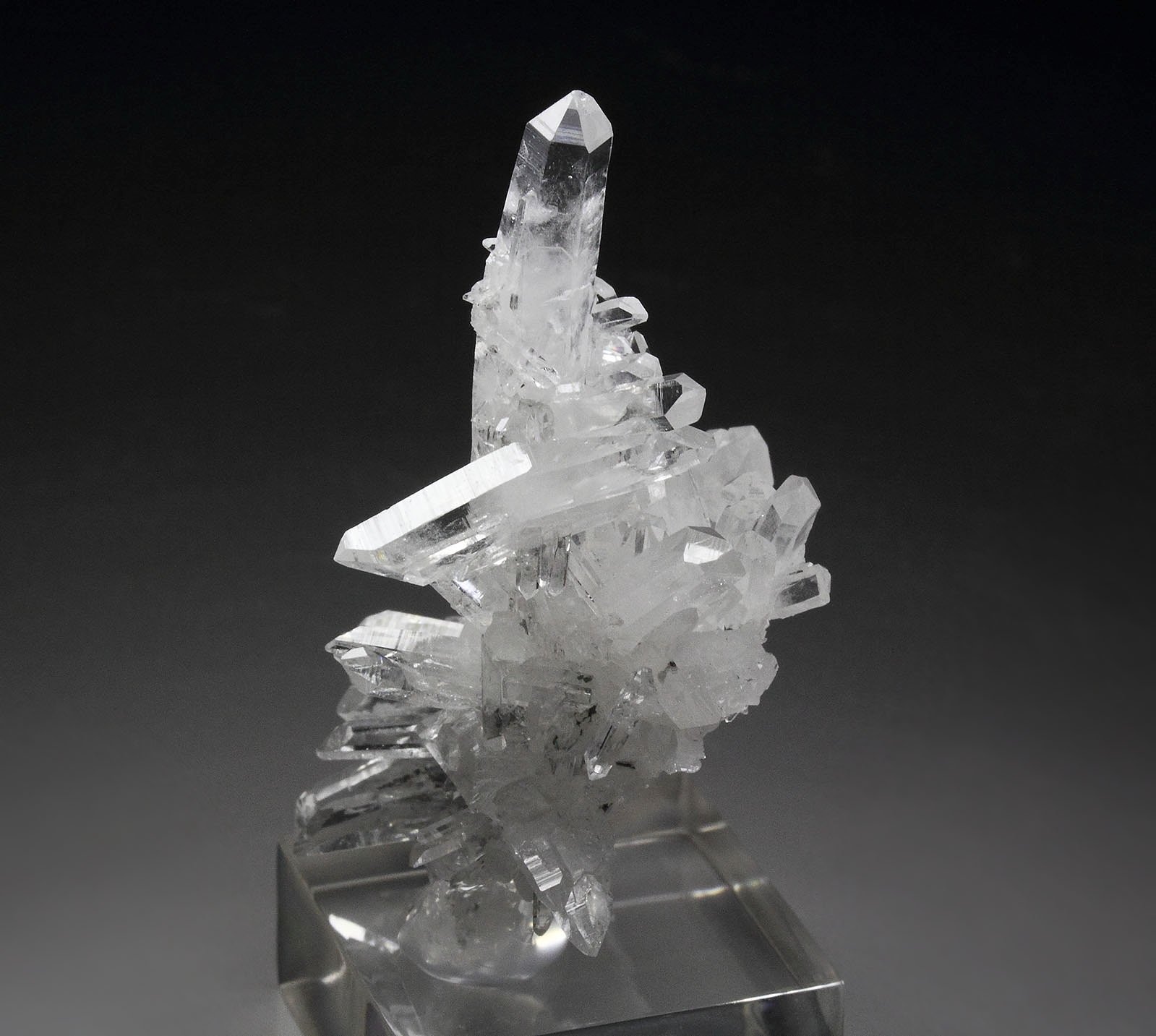 bent QUARTZ