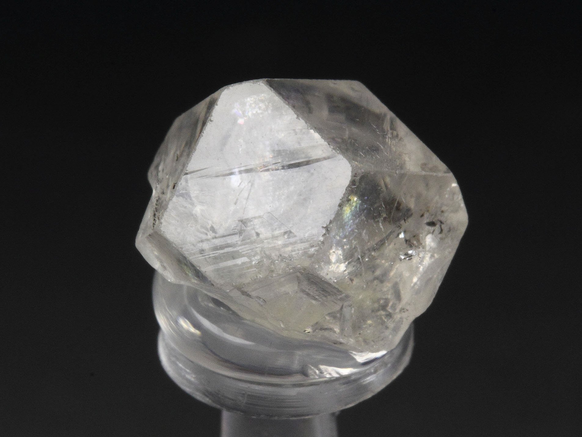 colorless gem GARNET var. GROSSULAR