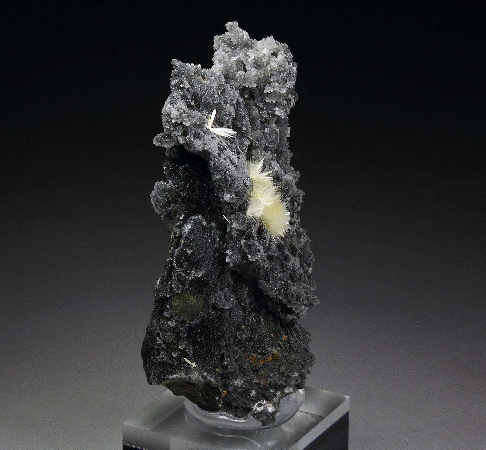 VALENTINITE